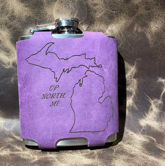 Up North Flask Cover